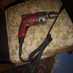 Milwaukee Magnum Hole Shooter 1/2  Corded Drill