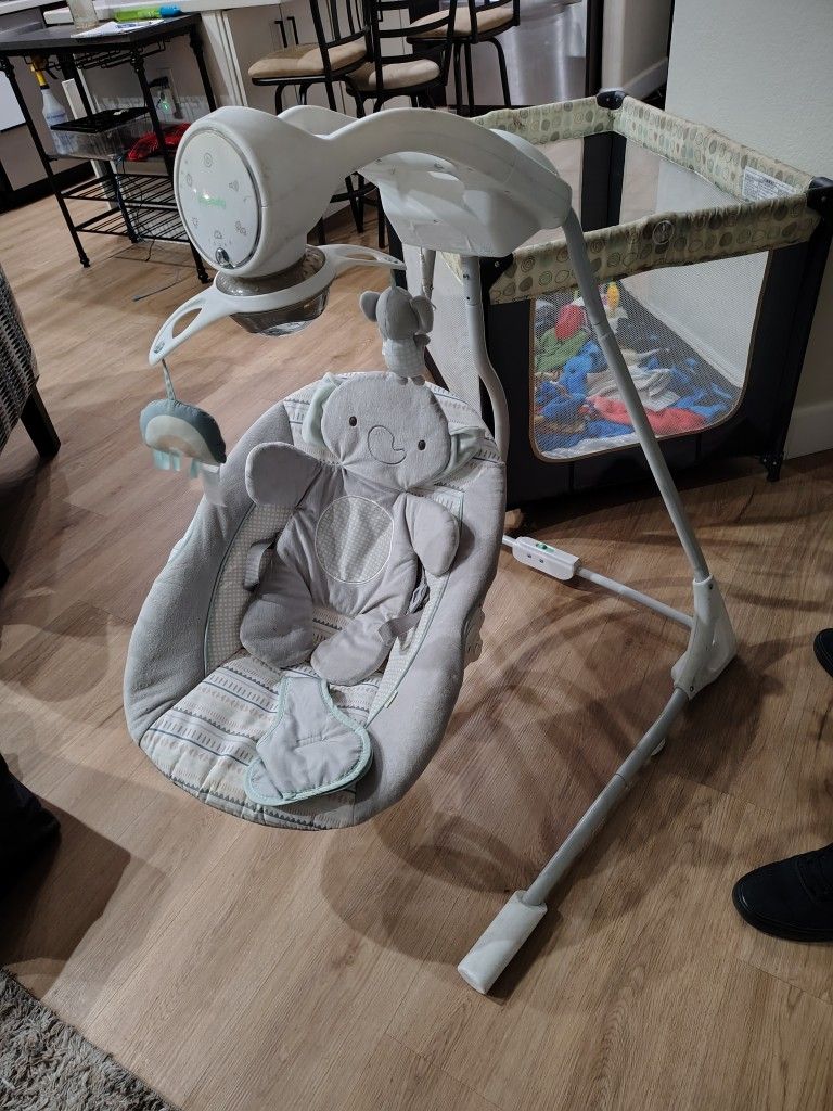 Ingenuity Inlighten Motorized Vibrating Baby Swing
