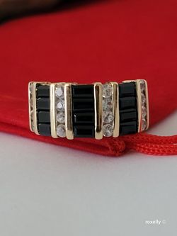 ❤️14k Size 5.5 Amazing Solid Yellow Gold Sapphire and White Topaz Ring!/ Anillo de Oro con Zafiros y Topacios Blancos! 👌🎁Post Tags: Anillo de Oro