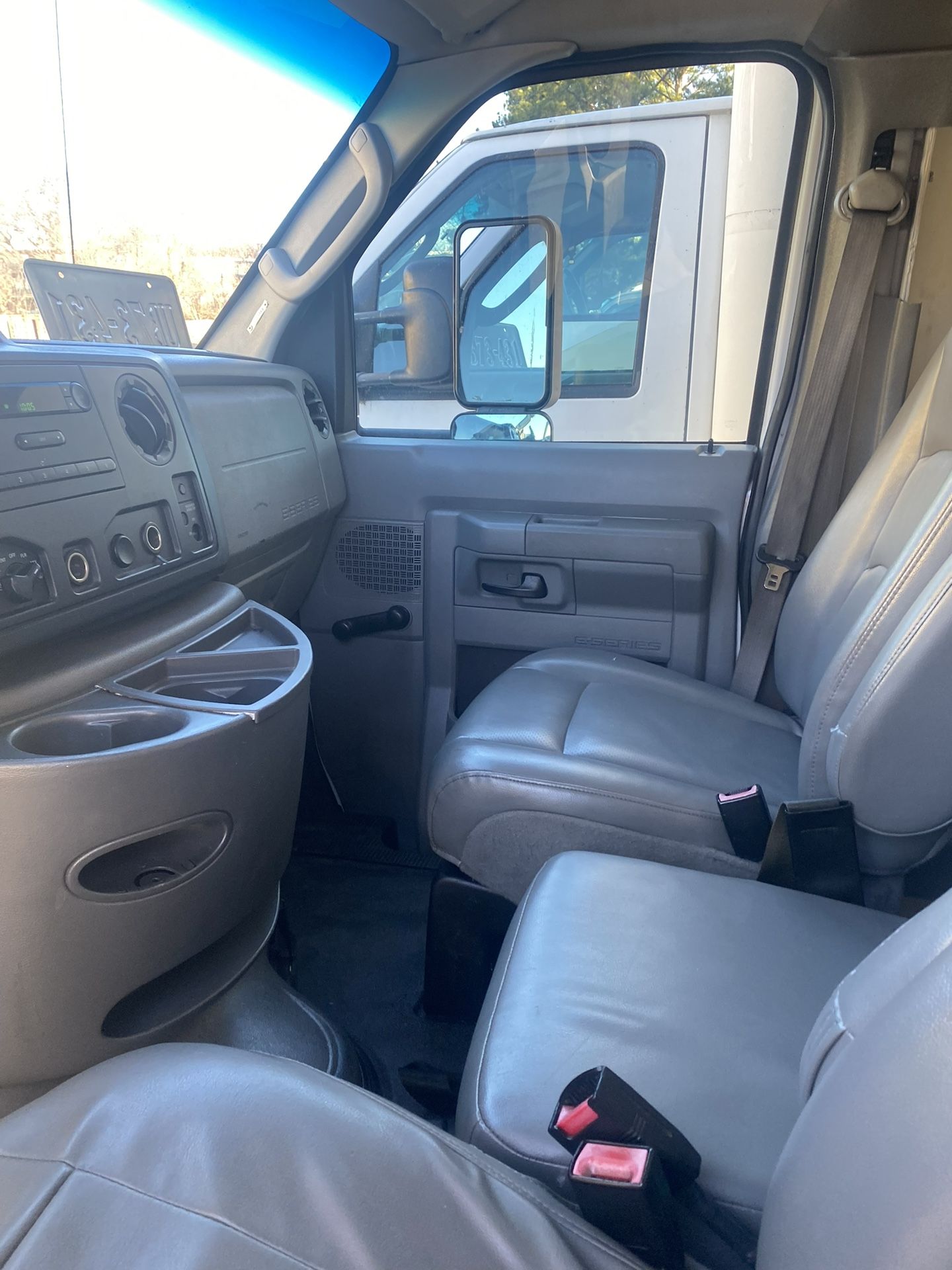 2009 Ford E450