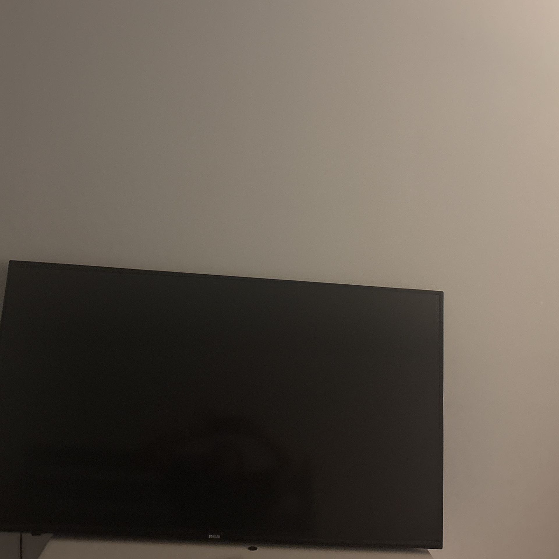 RCA TV 45-50 inch