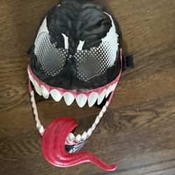 Venom mask