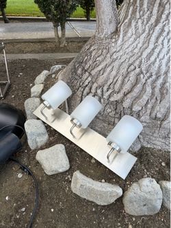 Brand New Lamps Lamps Lamps !!