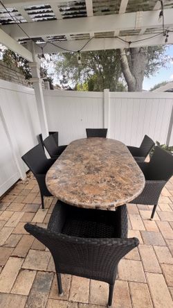 Outdoor patio set 6 people oval table wicker chair stone top chairs like new!