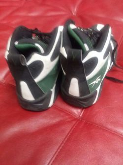 Reebok (size 6)