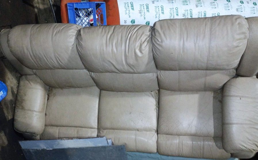 BEST OFFER - Reclining Leather Couch 