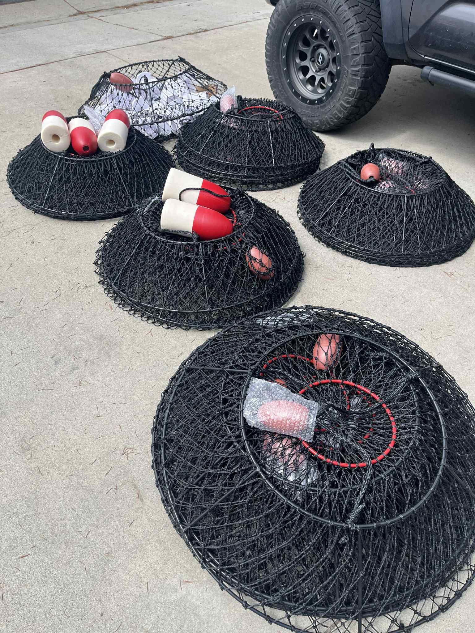 New 32 Inch Black widow Hoopnets $55