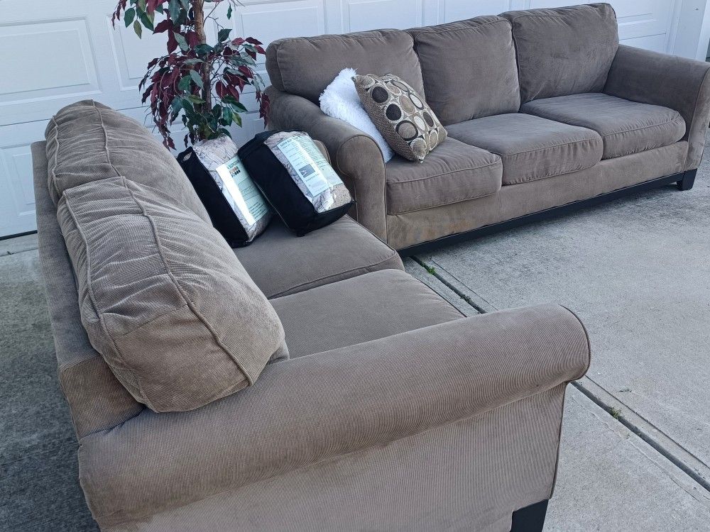 Beautiful Modern Ashley Sofa & Loveseat Set w/ Custom Slipcovers – $1 (Taking Best Offers – Reduced from $699)