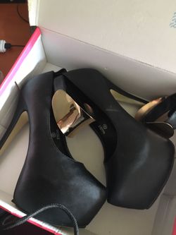 HIGH HEELS