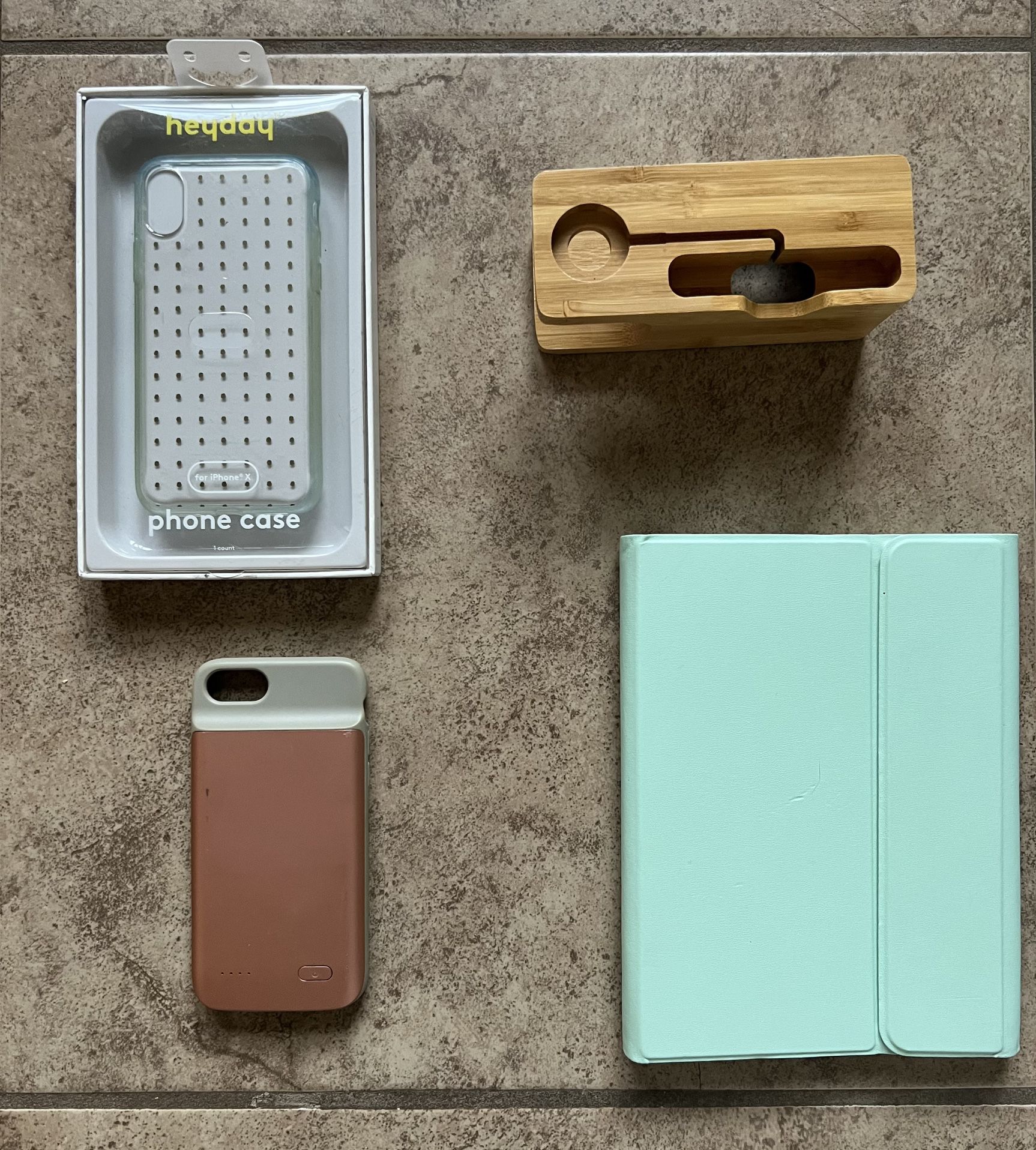 iPhone Cases/iPad Case/Wooden Charging Stand