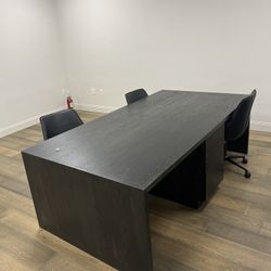 Large Office Desk And Chairs 