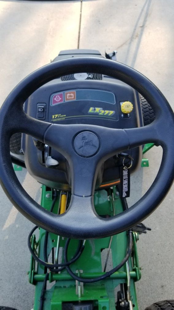 Parting John Deere Lx277 Mower