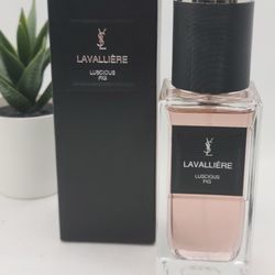 Yves Saint Laurent 

Lavallière Eau de Parfum

2.5 fl 