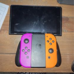 Nintendo Switch 