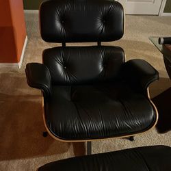 Herman Miller Eames Lounge Chair With Ottoman