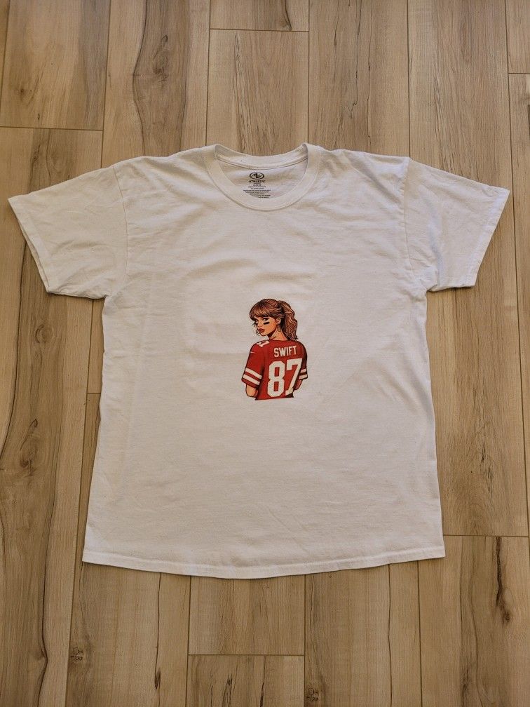Athletic Works Taylor Swift T-Shirt - Mens L