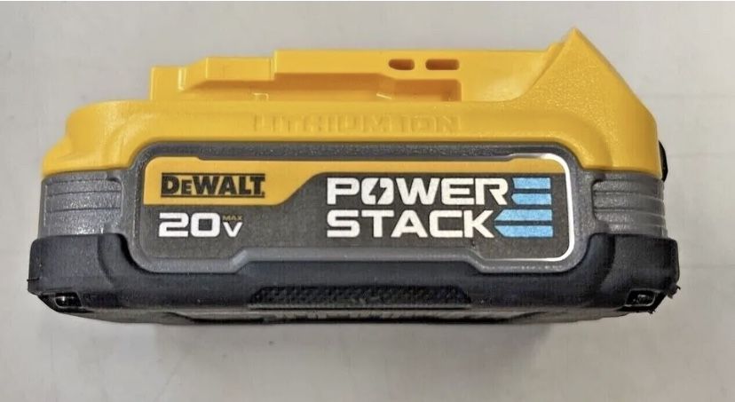 NEW DEWALT GENUINE DCBP034 20V MAX POWERSTACK COMPACT 1.7Ah LITHIUM BATTERY