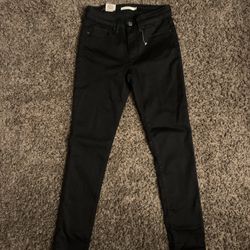 Levi's Women's 711 Hypersoft Skinny Jeans Mid Rise Black W27xL30  NWT