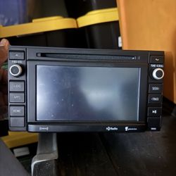 2016 - 2019 OEM TOYOTA TACOMA GPS Navigation Touch Screen HD Radio RECEIVER UNIT