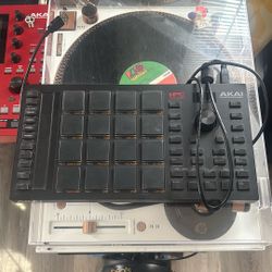 Akai MPC Studio 
