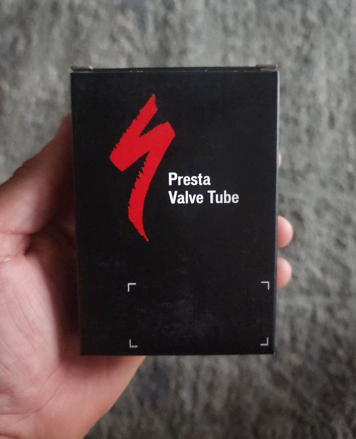 Specialized Inner Tube 650x20-28c