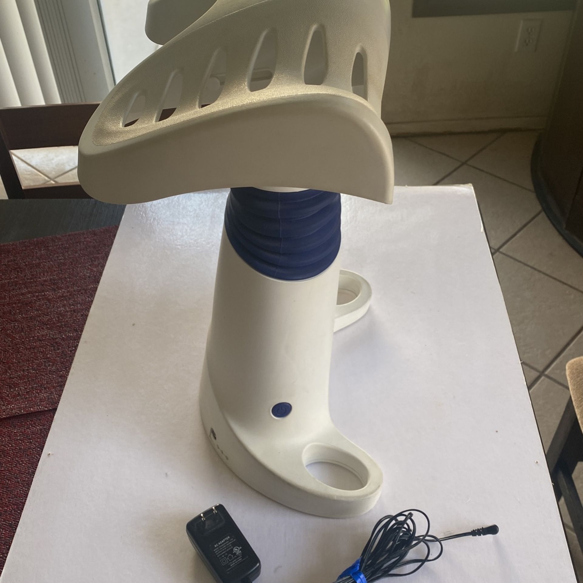 BACK2LIFE Back Massager Model B2LA