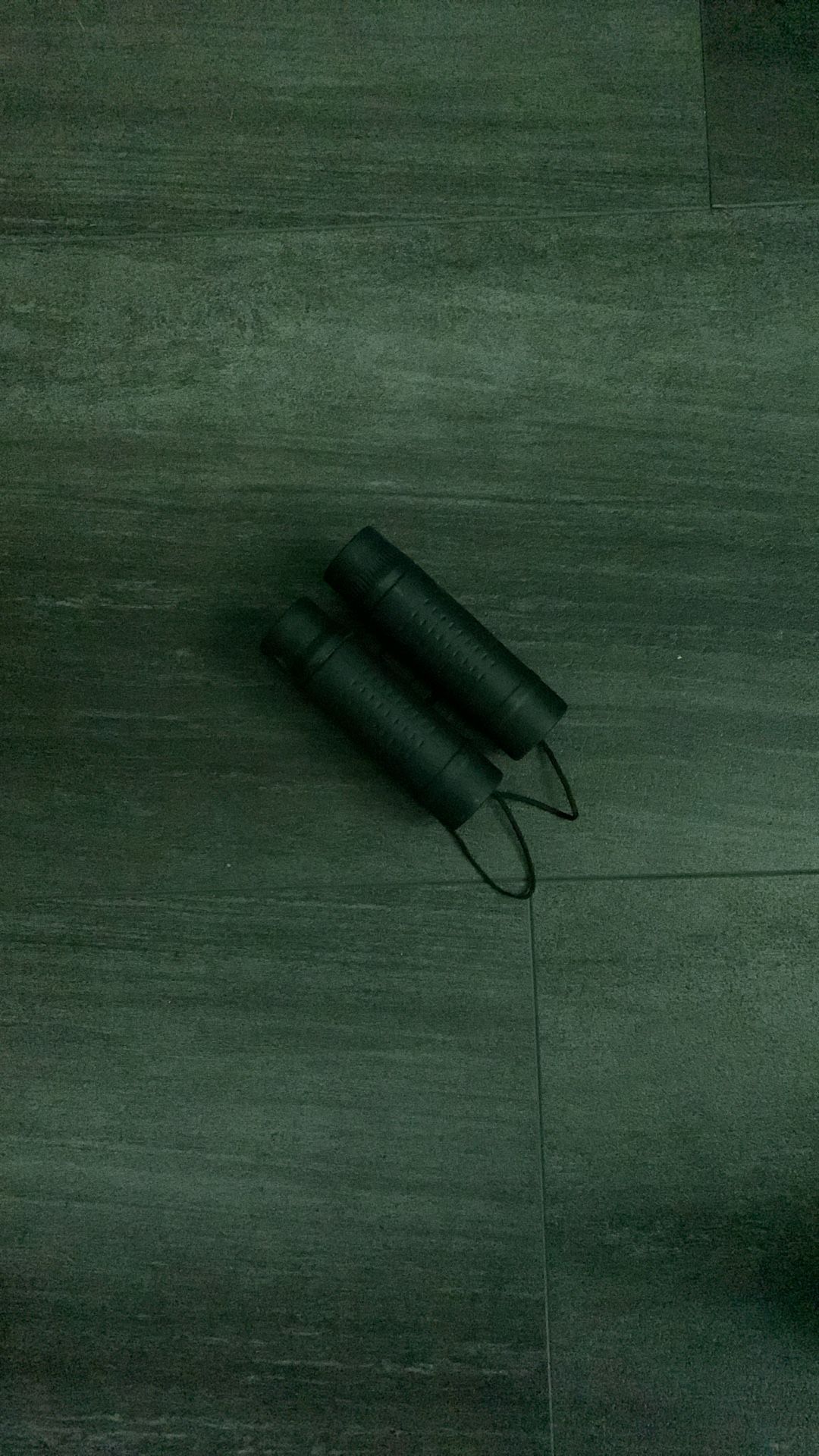 Binoculars 