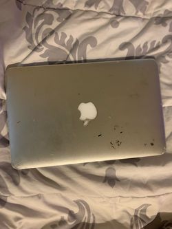 Apple MacBook Air Laptop