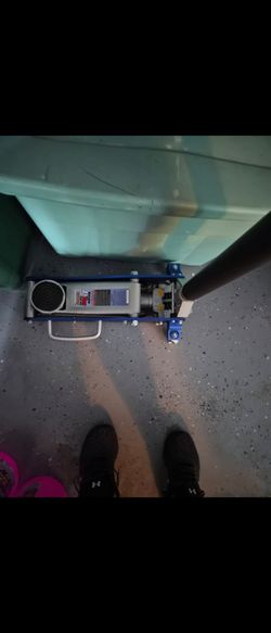 Floor jack