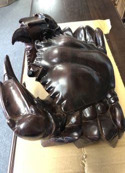 Wooden Crab statue