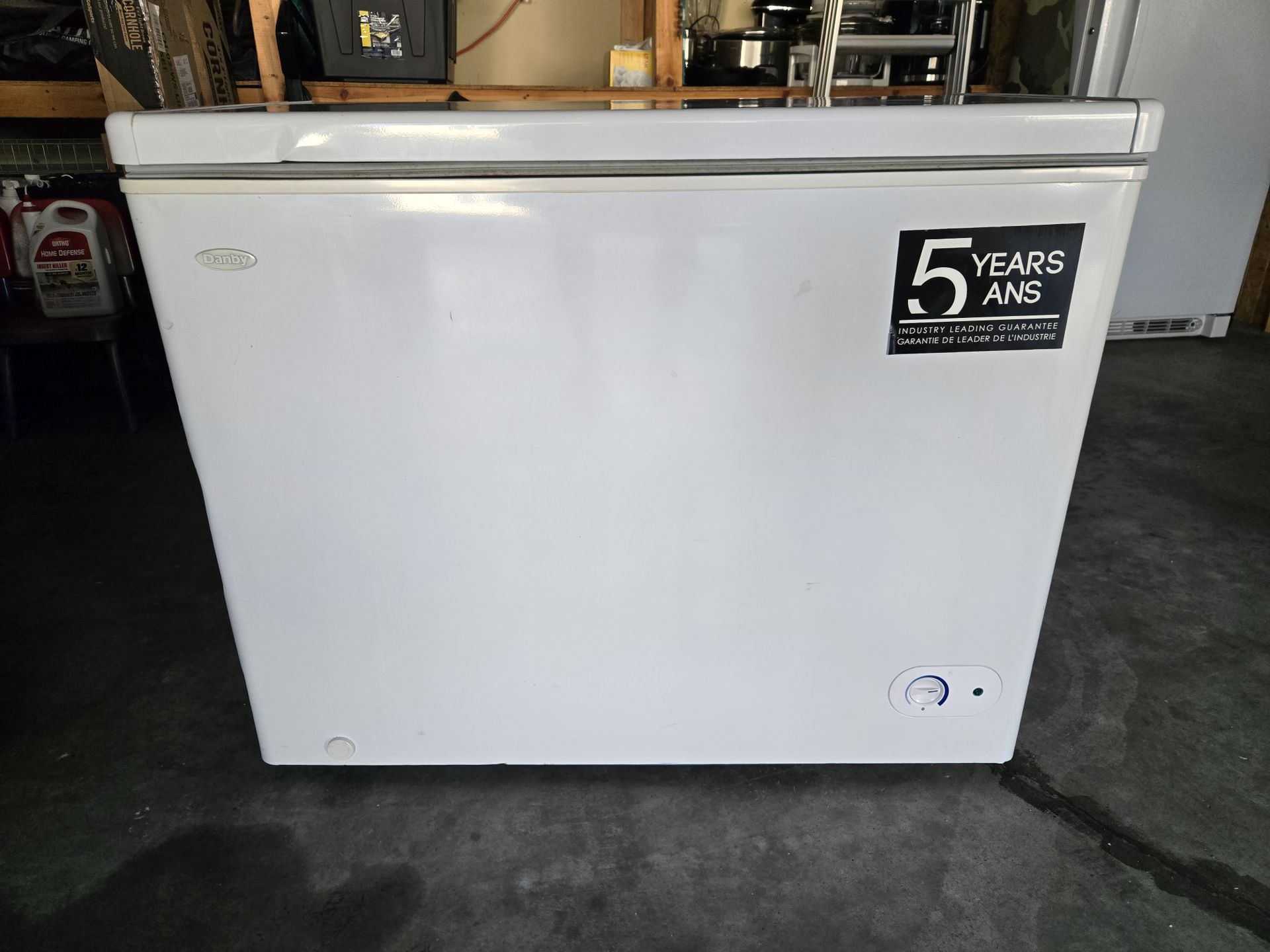 Wood's 7.0 cubic feet chest freezer