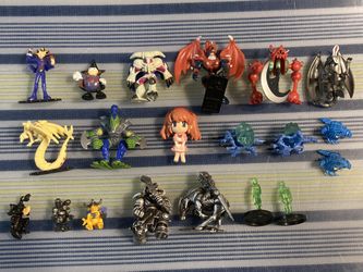 Yu-Gi-Oh! Small Figurine Lot