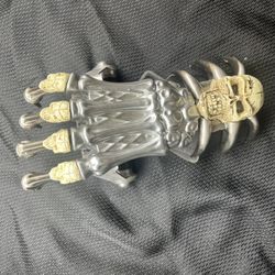 Death Skull Claw 