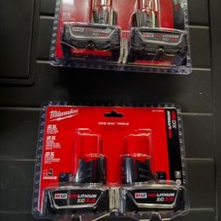 Milwaukee 2 Oack Battery 