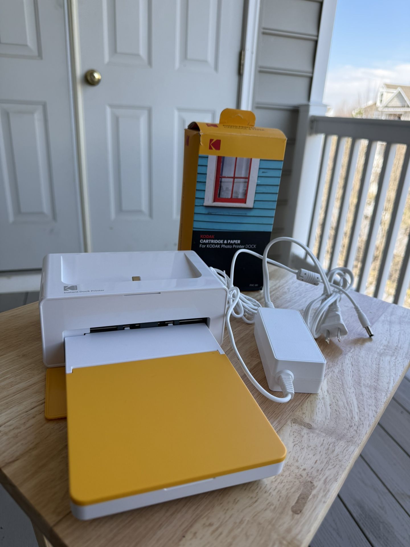 KODAK Instant Dock Photo Printer
