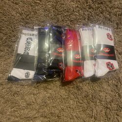 6 pack of chrome heart socks 125$ or 25 per pack