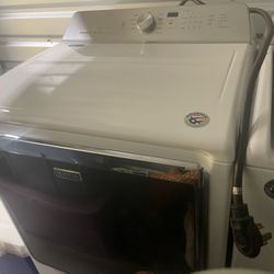 Maytag XL Bravo Washer And Dryer 