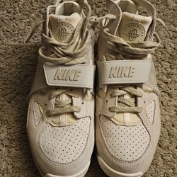 Nike Air Hurache 