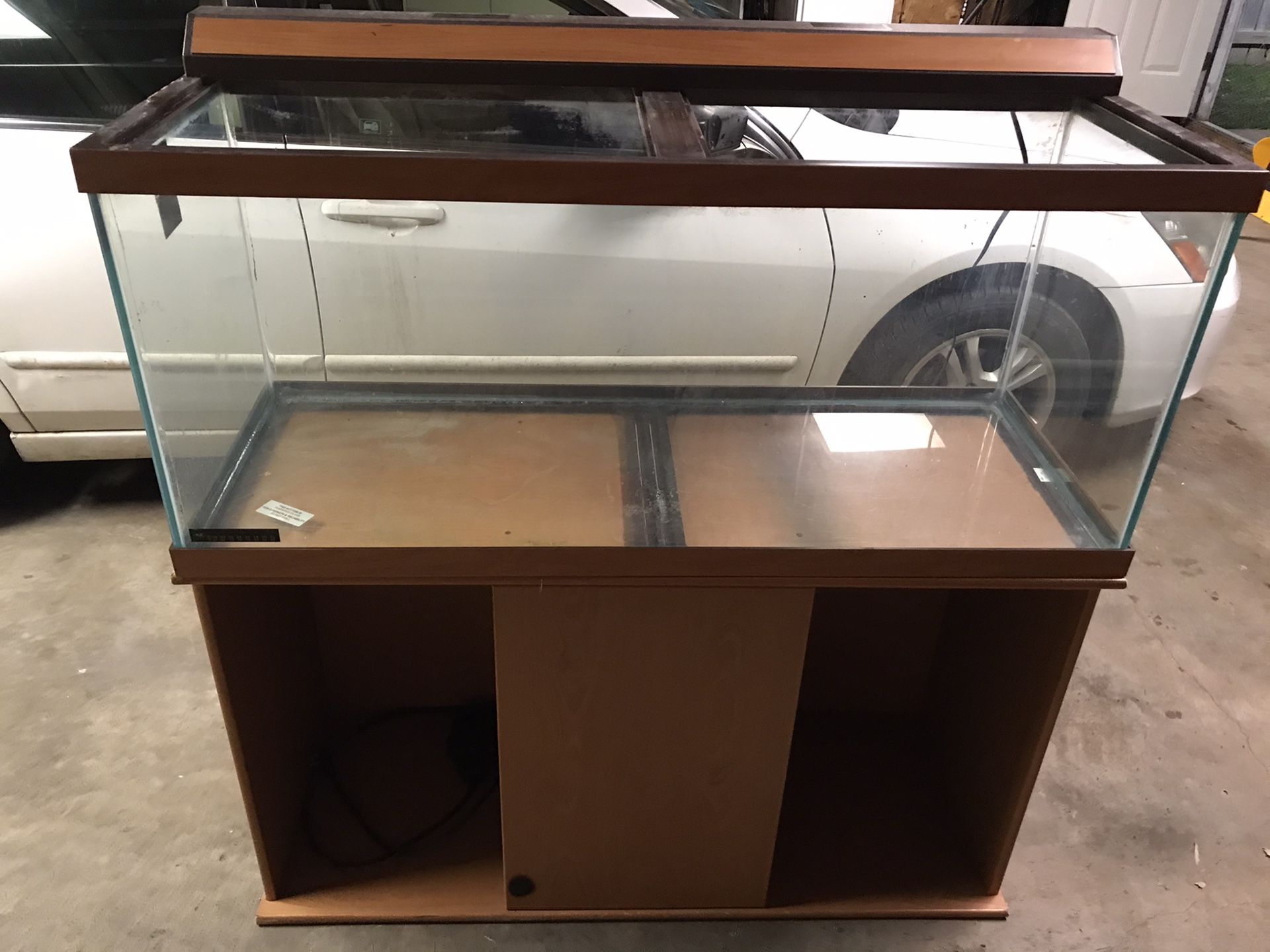 75 gallon fish tank and stand