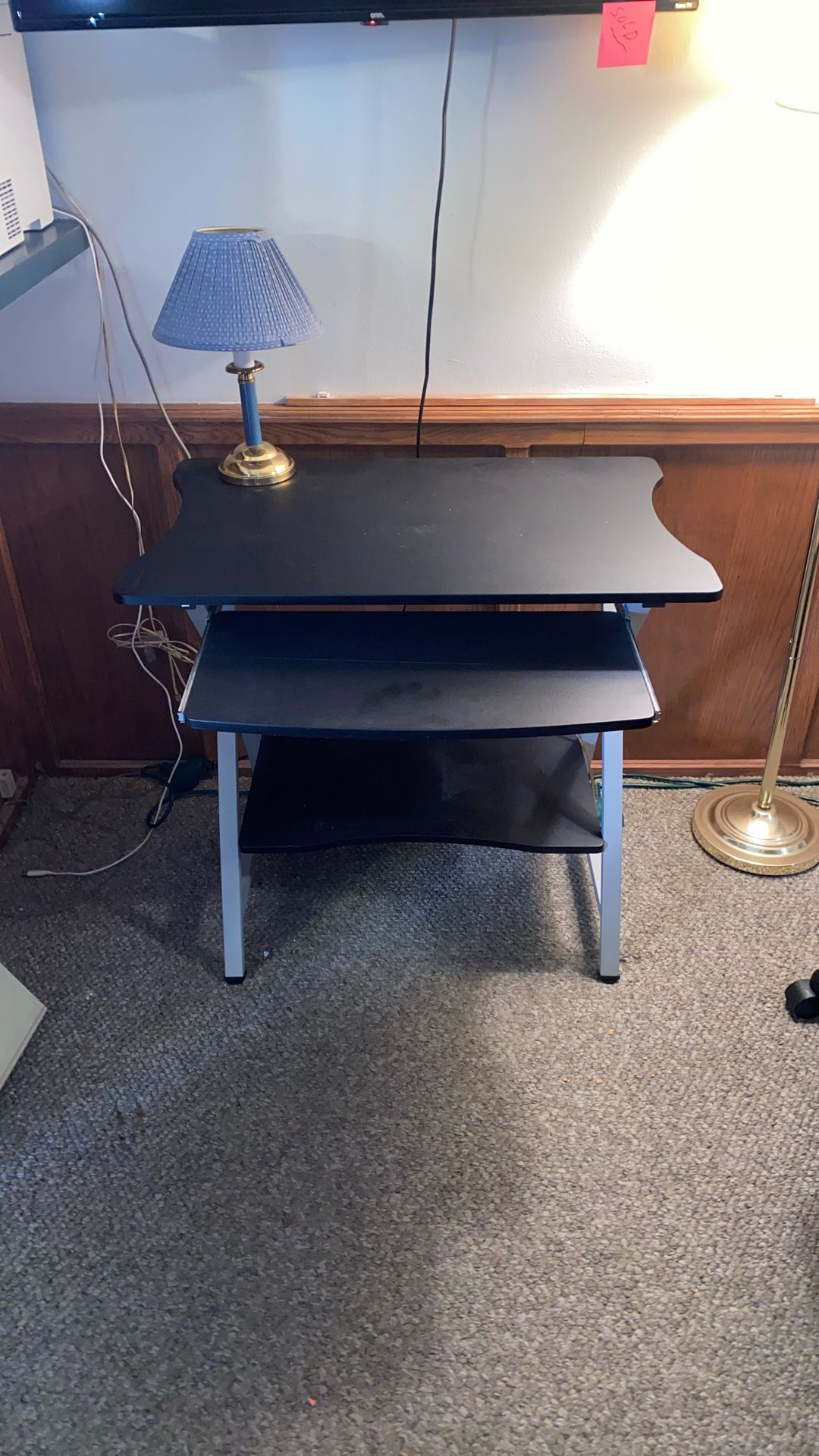 Computer Station