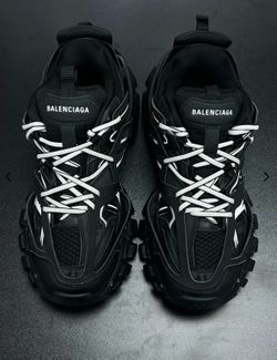 Black balenciaga tracks