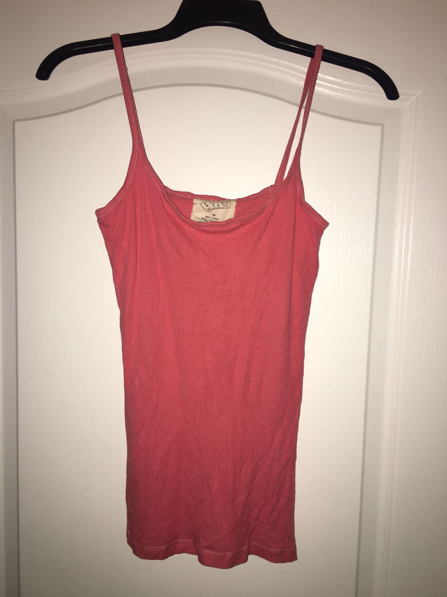 Tank top with built in support size M
