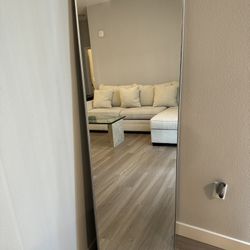 Trendy Mirror 