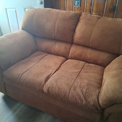 Love seat
