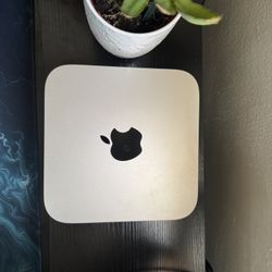 Mac Mini M1 2020 