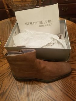 Brand new Kenneth Cole reaction mens suede zipper boot. Size 11.5