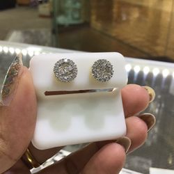 Silver With Mossanite Diamond All Style Earrings..we Have Available In Store ..