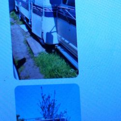 Class C motorhome Ford 460 Rebuilt engine with 8000 miles