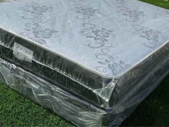 Deluxe brand Queen size set