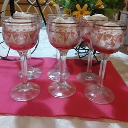 Set 6 Vintage Cranberry Etched Handarbeit Gescha Crystal Champagne Coupes.